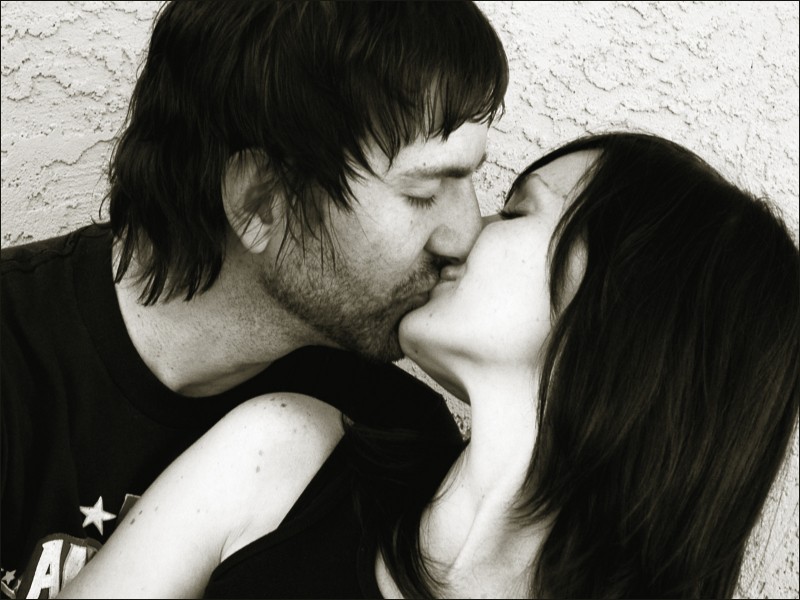 The Sensual Art of Kissing