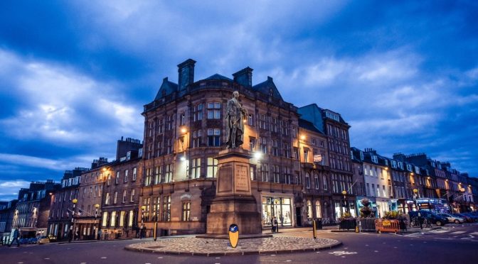 The Tourists Guide to Edinburgh