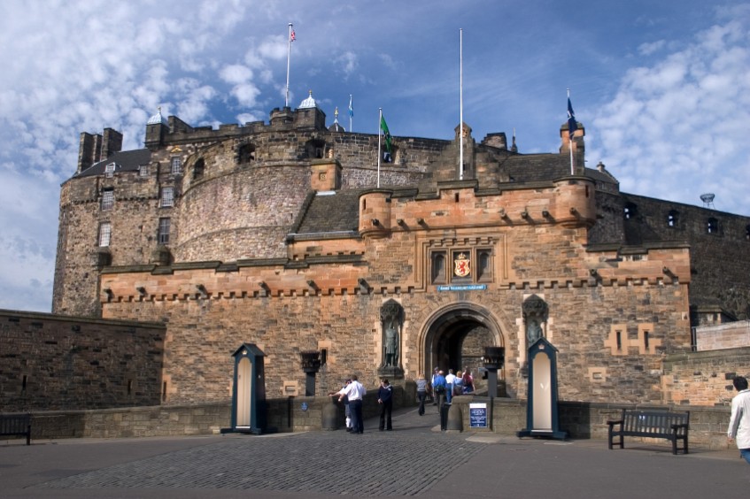 The Tourists Guide to Edinburgh