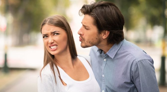 11% of Women Think ‘No Kissing’ Means ‘No STI’