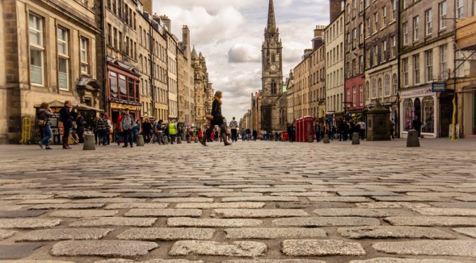 Nine Places to Visit With an Escort in Edinburgh
